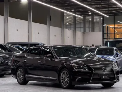 2013 لكزس إل إس 460 إل