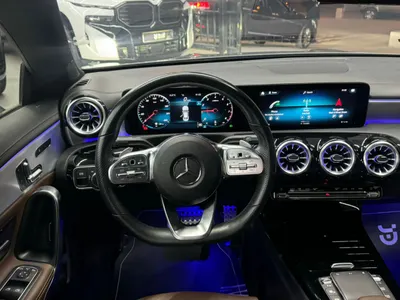 2021 مرسيدس - بنز سي إل أي 200