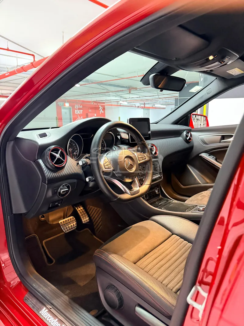 2018 مرسيدس - بنز أي 250