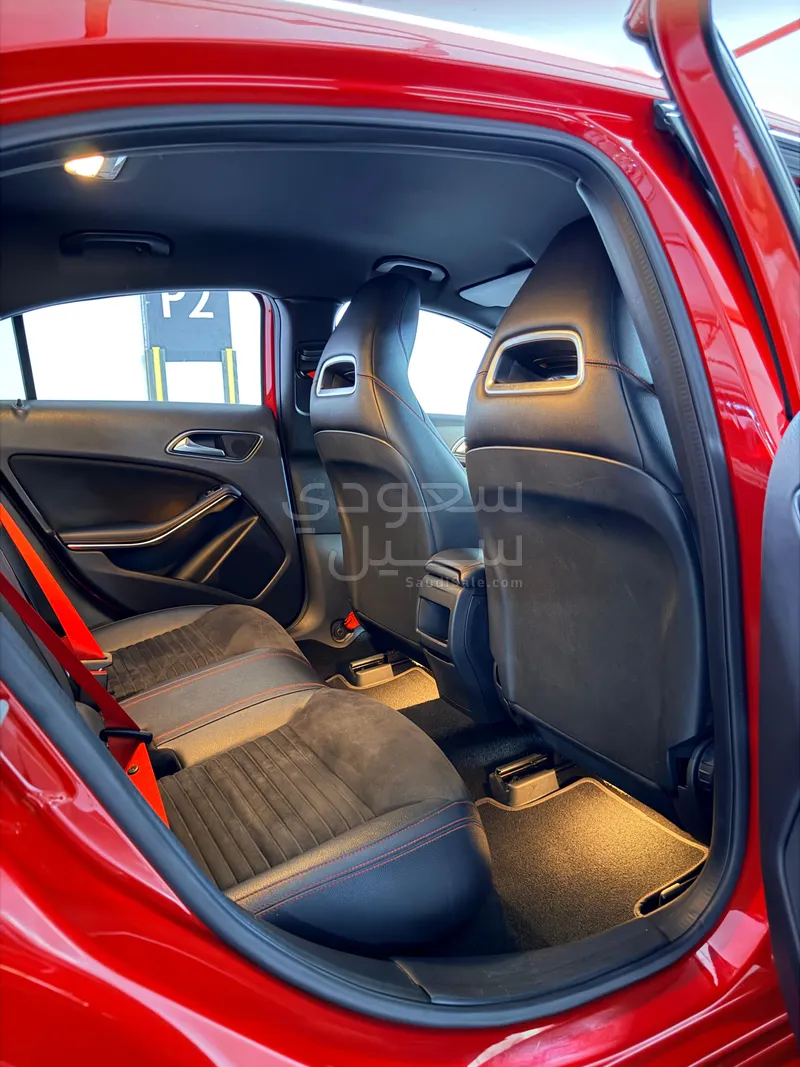 2018 مرسيدس - بنز أي 250