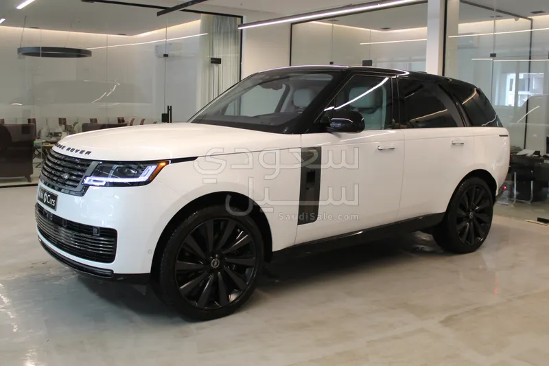 2023 لاند روفر رينج روفر فوج اس في