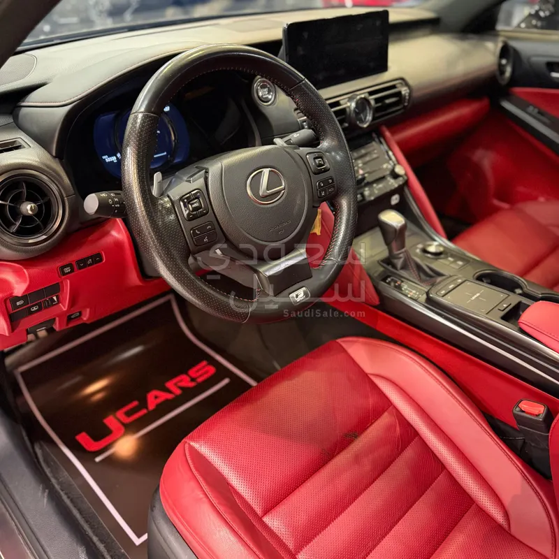 2024 لكزس آي إس 350 إف