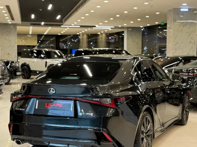 2024 لكزس آي إس 350 إف