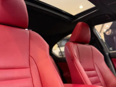 2024 لكزس آي إس 350 إف