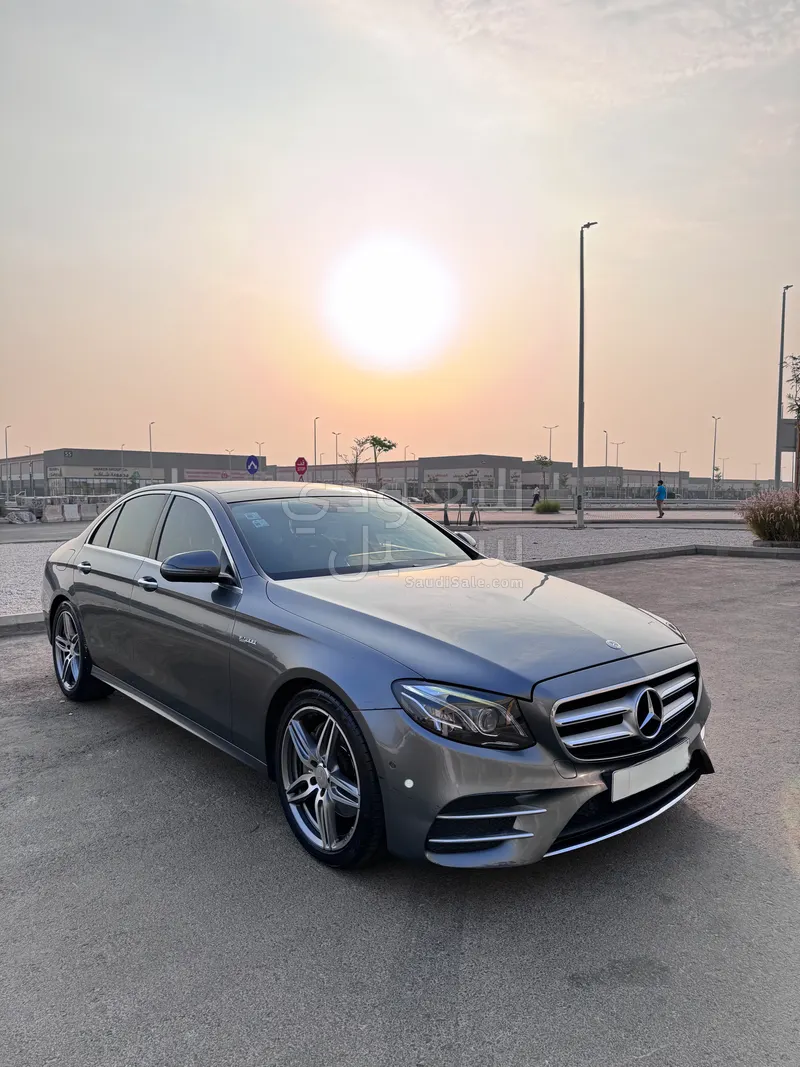 2017 Mercedes-Benz E 200