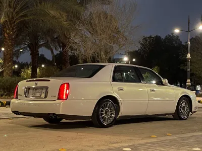 2005 كاديلاك ديفيل