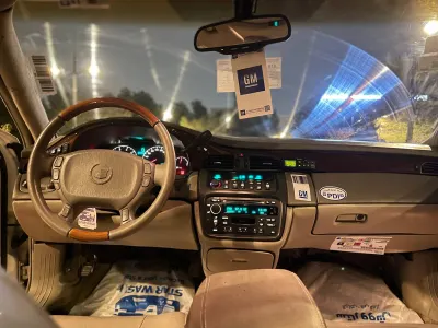 2005 كاديلاك ديفيل