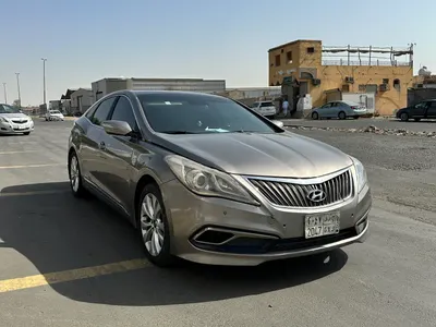 2014 هيونداي ازيرا كاليجرافي