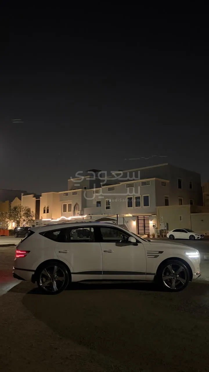 2021 Genesis GV 80