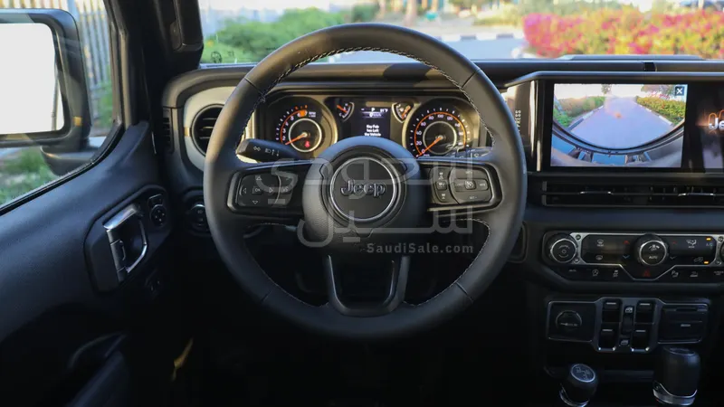 2025 جييب رانجلر سبورت بلس