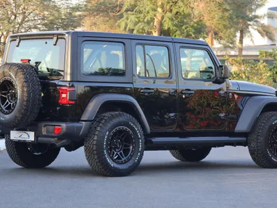 2025 جييب رانجلر سبورت بلس