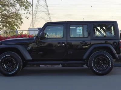 2025 جييب رانجلر سبورت بلس