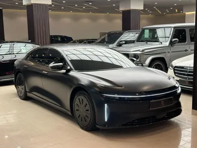 2025 لوسيد اير بيور