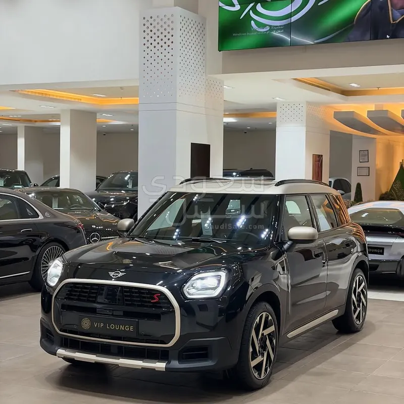 2024 ميني كونتري مان