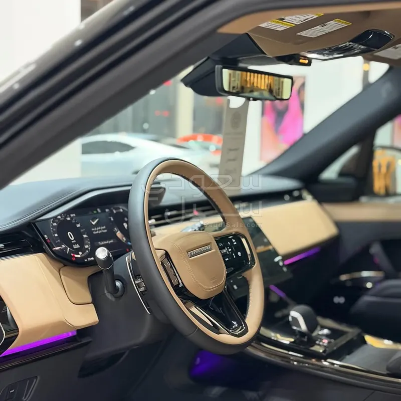 2025 لاند روفر رينج روفر سبورت اتش اس اي