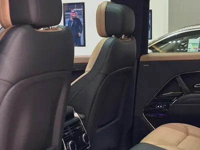 2025 لاند روفر رينج روفر سبورت اتش اس اي