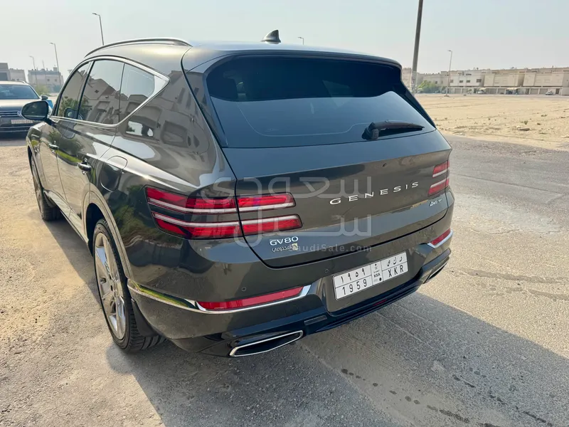 2024 جينيسيس جي في 80