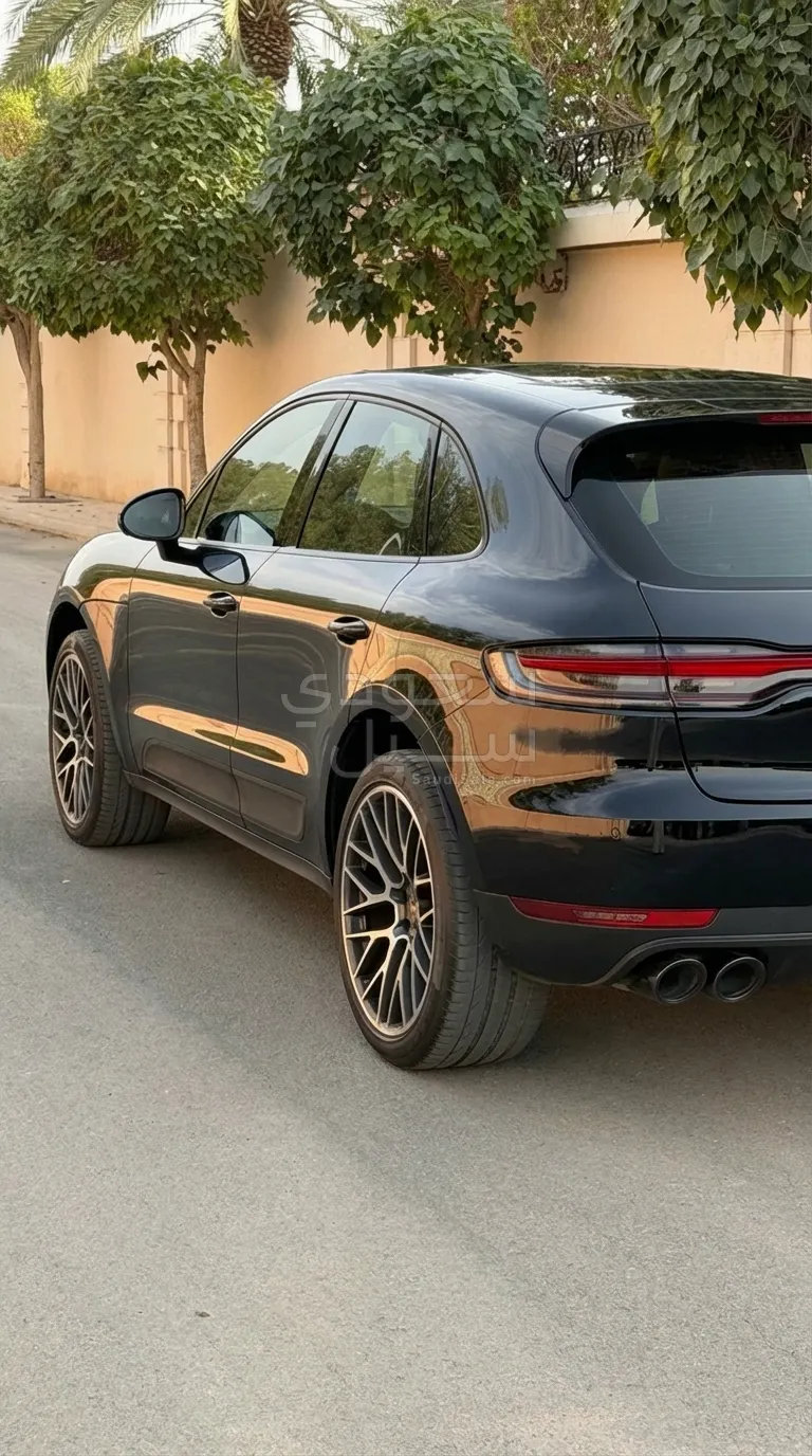 2021 بورش ماكان اس