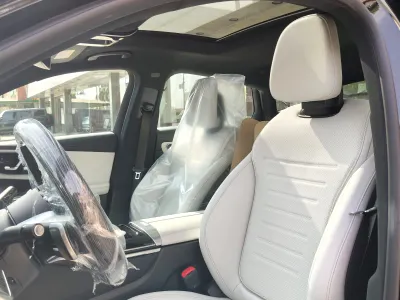 2026 مرسيدس - بنز جي إل سي 200