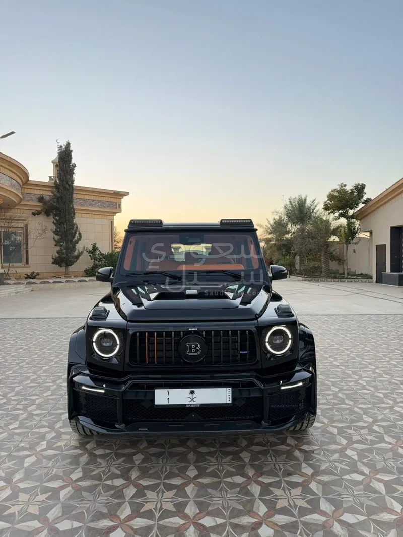 2025 مرسيدس - بنز جي برابوس 800