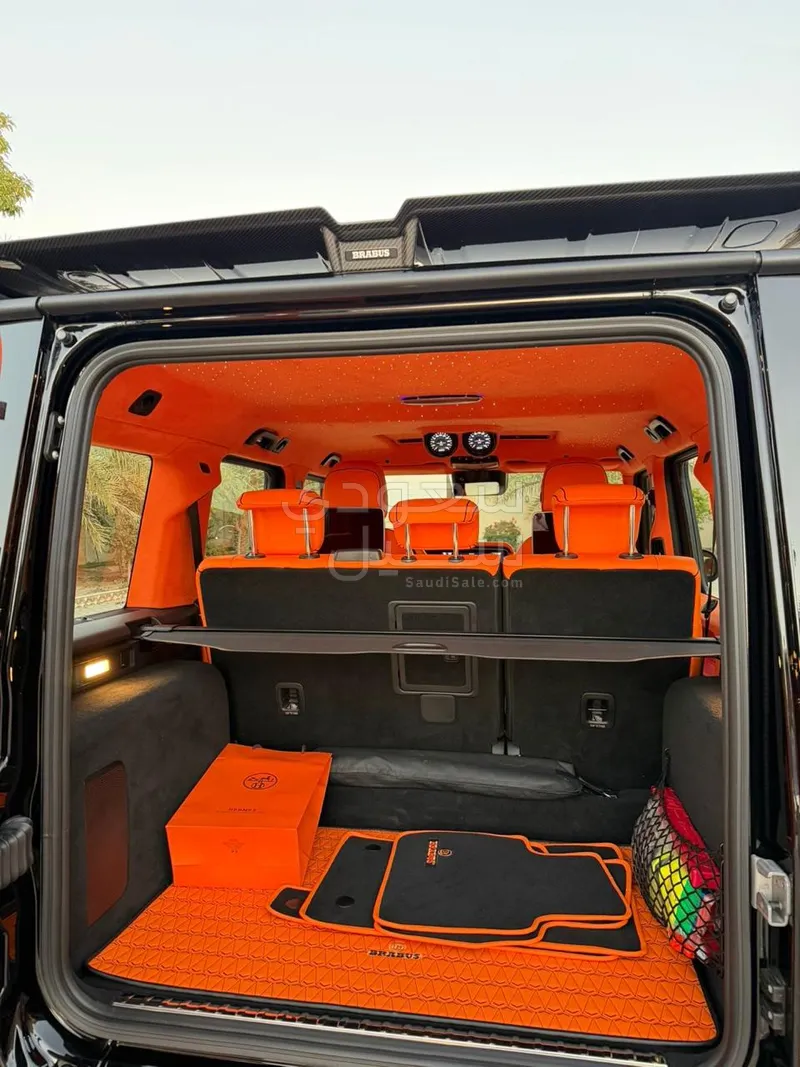 2025 مرسيدس - بنز جي برابوس 800