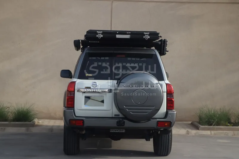 2022 نيسان باترول ربع