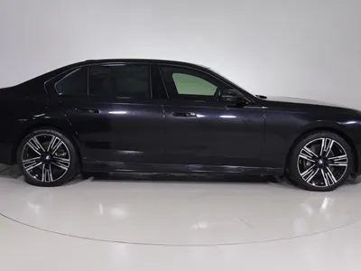 2024 بي ام دبليو الفئة السابعة 735أي