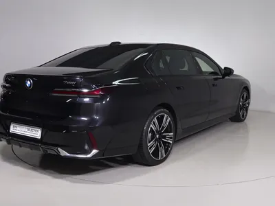 2024 بي ام دبليو الفئة السابعة 735أي