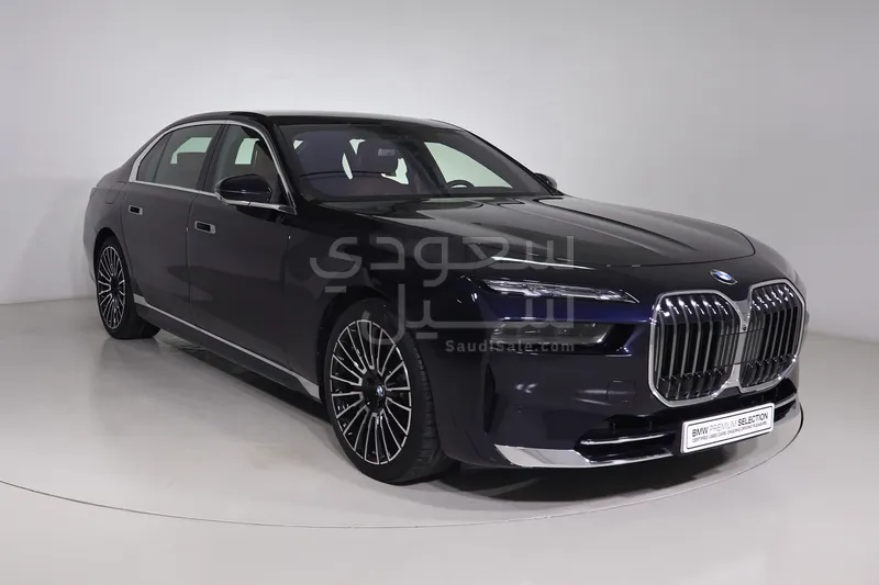 2026 بي ام دبليو الفئة السابعة 740أي