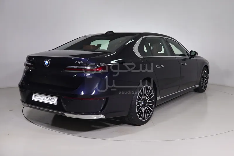 2026 بي ام دبليو الفئة السابعة 740أي