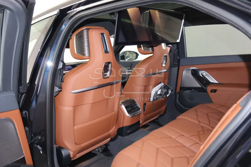 2026 بي ام دبليو الفئة السابعة 740أي