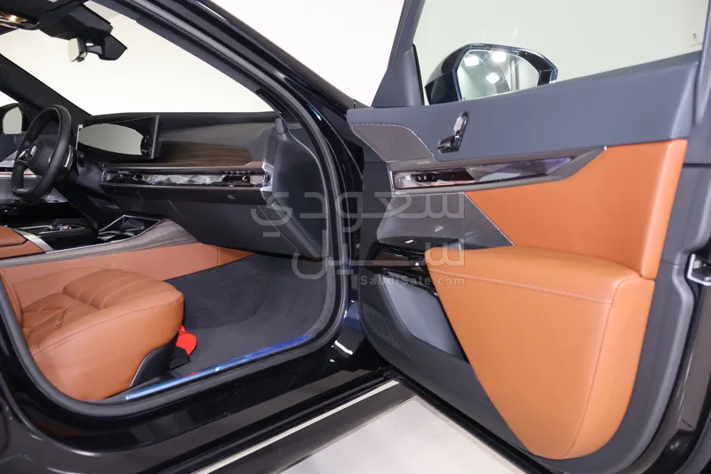 2026 بي ام دبليو الفئة السابعة 740أي