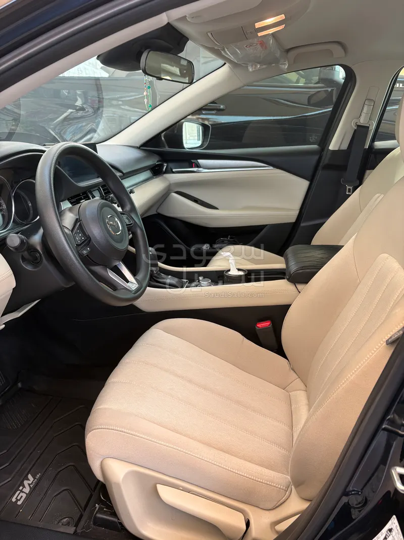 2024 مازدا مازدا 6