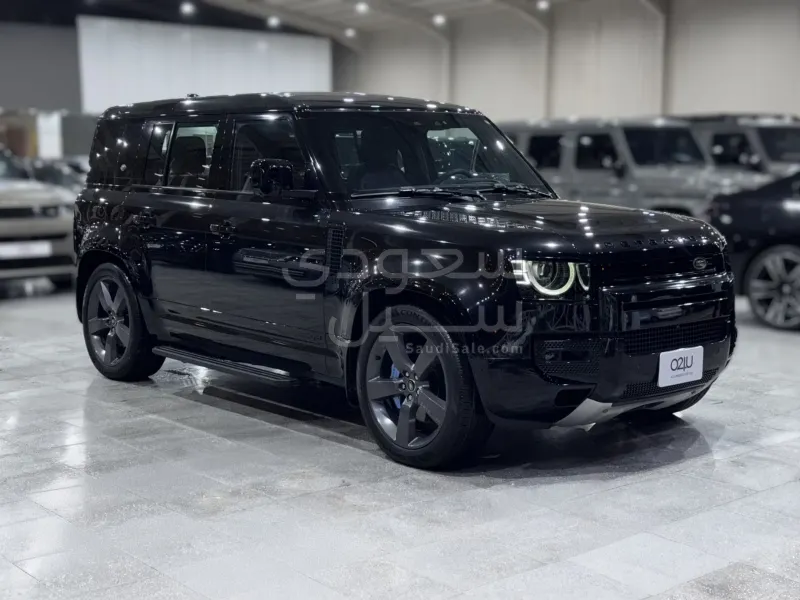 2022 لاند روفر ديفيندر