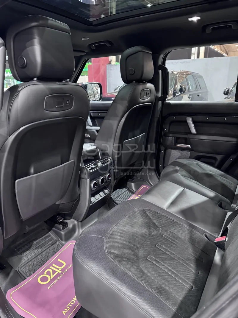 2022 لاند روفر ديفيندر