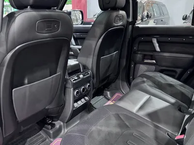 2022 لاند روفر ديفيندر