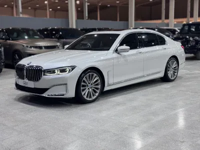 2020 بي ام دبليو الفئة السابعة 730 إل أي