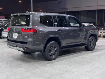 2022 تويوتا لاند كروزر جي ار سبورت