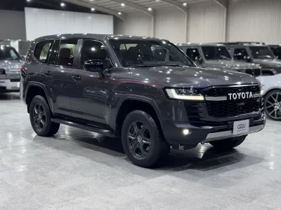 2022 تويوتا لاند كروزر جي ار سبورت