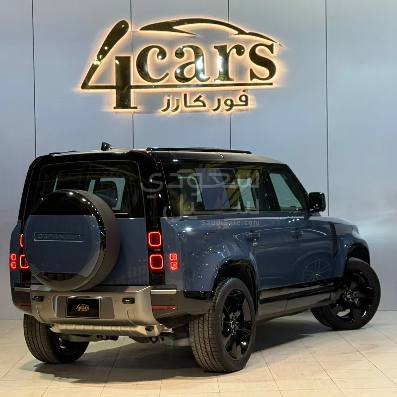 2025 لاند روفر ديفيندر اس اي