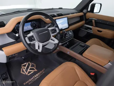 2023 لاند روفر ديفيندر 110