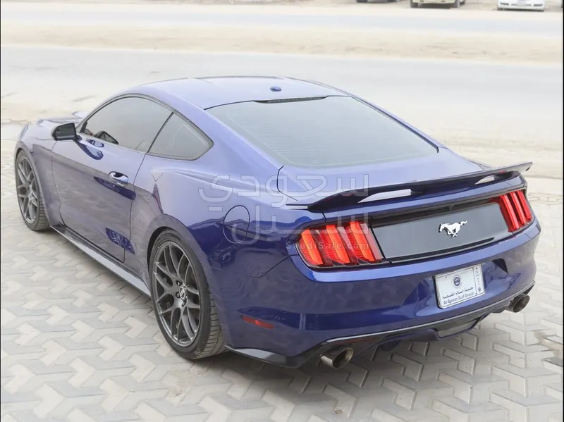 2015 فورد موستانغ