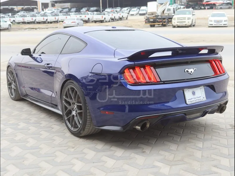 2015 فورد موستانغ