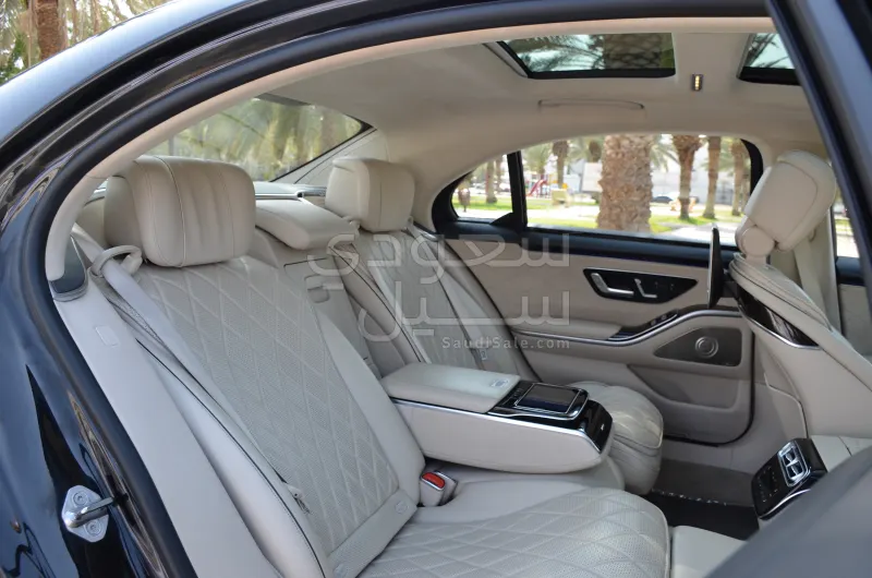 2021 مرسيدس - بنز إس 500 أي إم جي