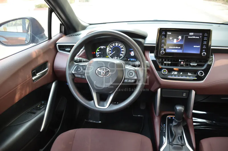 2024 تويوتا كورولا كروس