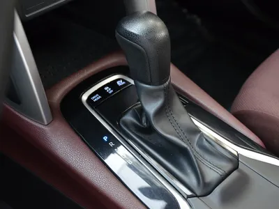 2024 تويوتا كورولا كروس