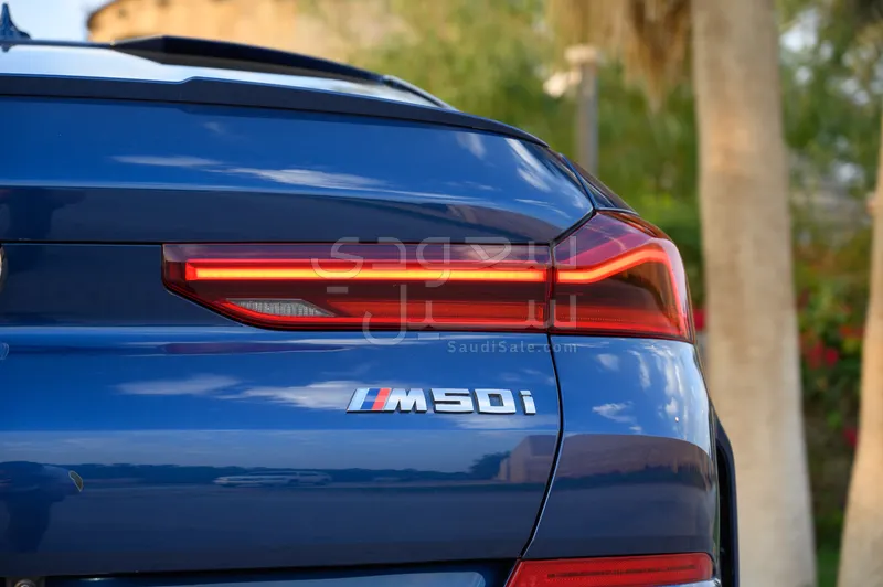 2022 بي ام دبليو الفئة اكس 6 إم 50 أي