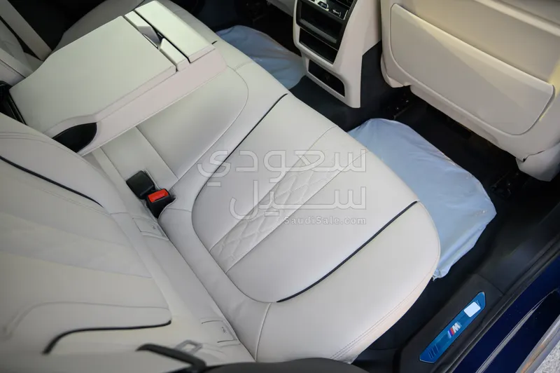 2022 بي ام دبليو الفئة اكس 6 إم 50 أي