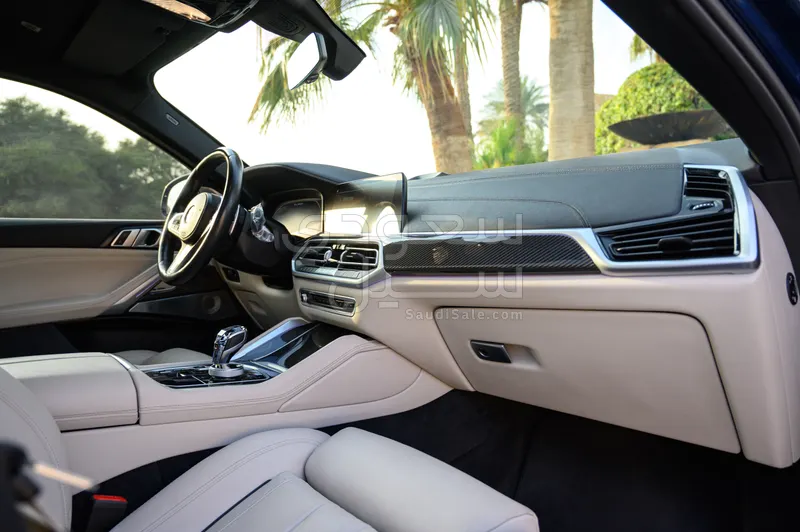 2022 بي ام دبليو الفئة اكس 6 إم 50 أي