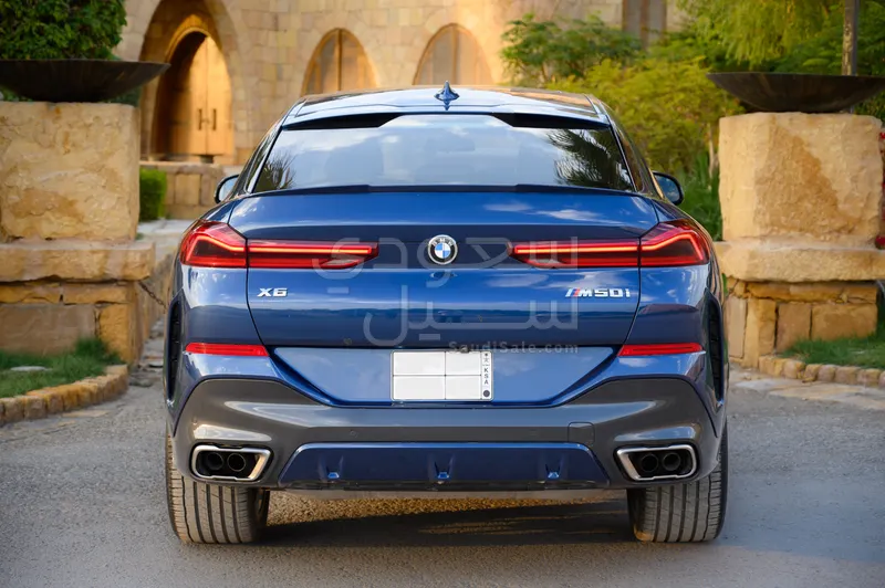 2022 بي ام دبليو الفئة اكس 6 إم 50 أي